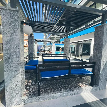 #67 - Traumhaftes Mit Privatstrand, Sea View, Pool, Sauna, Gym, Playground In Erster Reihe, Alanya-mahmutlar * Alanya