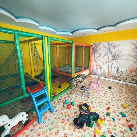 #67 - Traumhaftes Mit Privatstrand, Sea View, Pool, Sauna, Gym, Playground In Erster Reihe, Alanya-mahmutlar 아파트 *