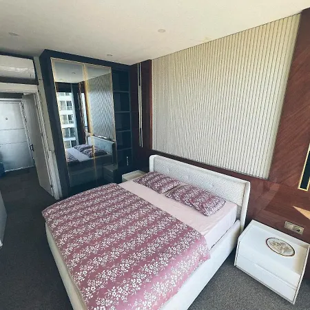 #67 - Traumhaftes Mit Privatstrand, Sea View, Pool, Sauna, Gym, Playground In Erster Reihe, Alanya-mahmutlar 公寓